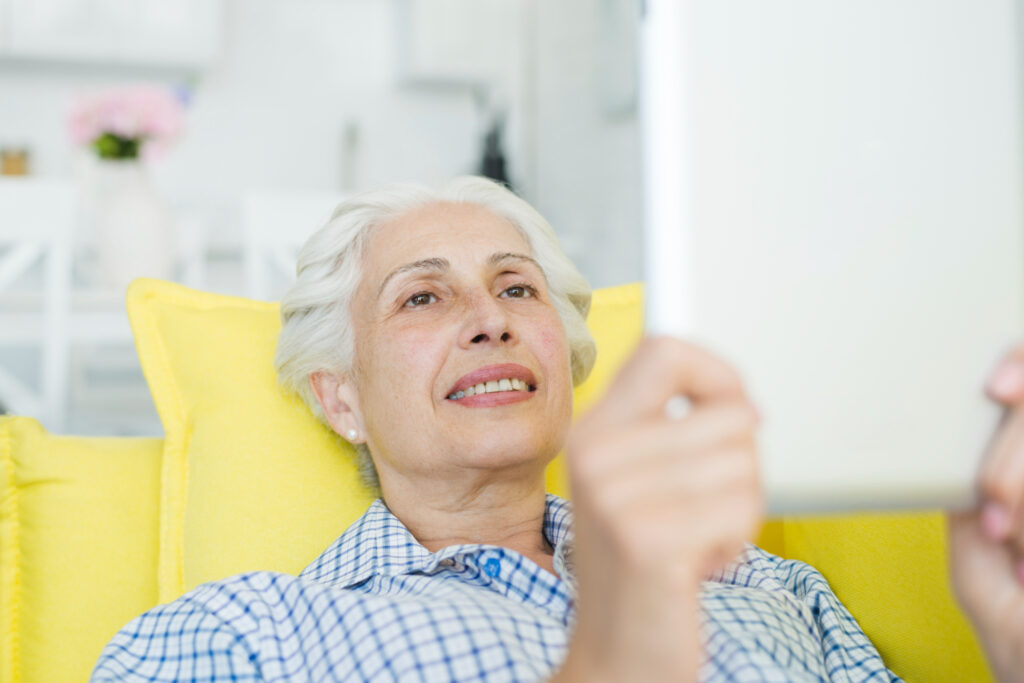 Are Dentures Comfortable What You Can Expect How to Adjust and Living With Them Daily Are Dentures Comfortable? What You Can Expect, How to Adjust, and Living With Them Daily